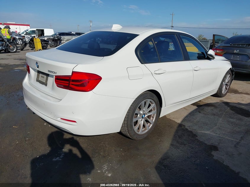 Vin: wba8a9c55jah12687, lot: 43757533, bmw 320i 20184