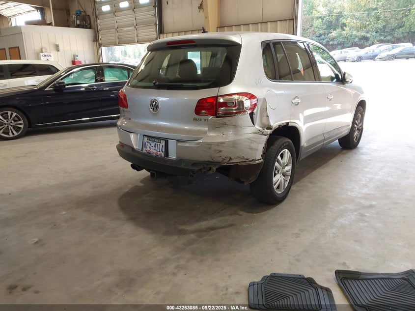 2013 VOLKSWAGEN TIGUAN S - WVGAV3AX8DW625733