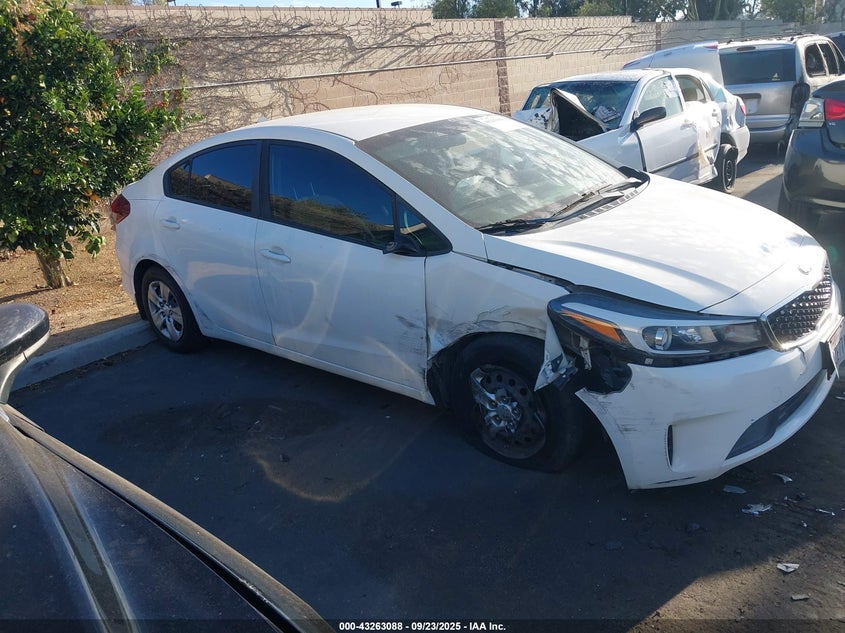 2018 KIA FORTE LX - 3KPFK4A78JE168548