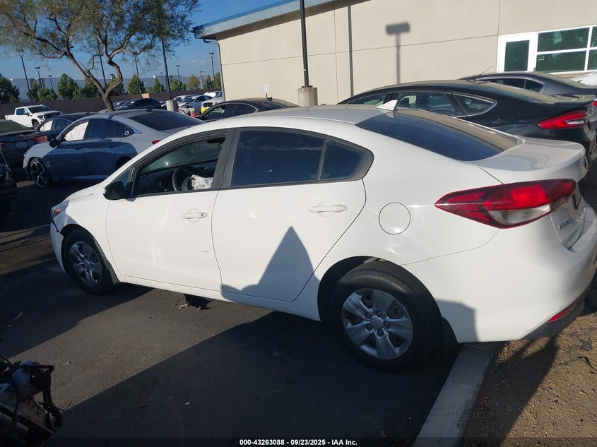 2018 KIA FORTE LX - 3KPFK4A78JE168548