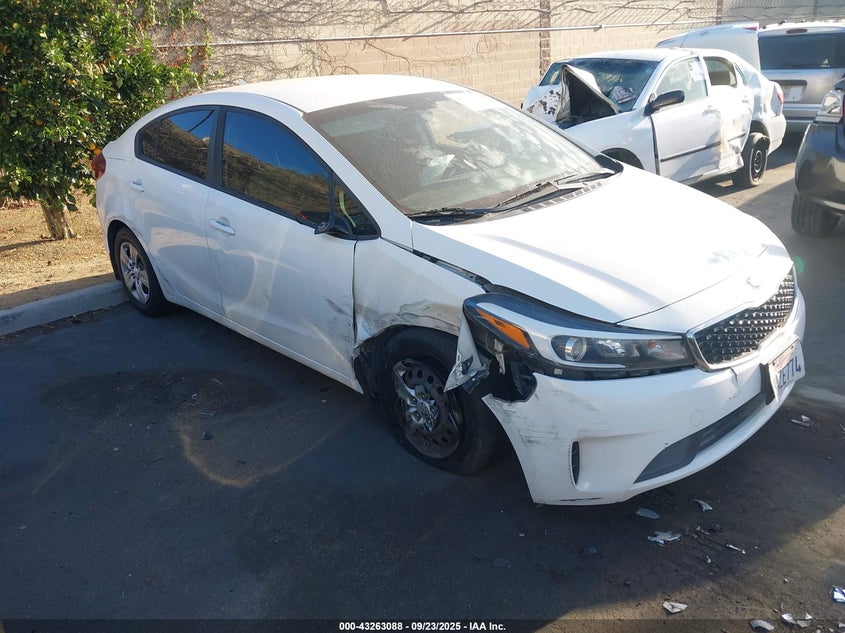 2018 KIA FORTE LX - 3KPFK4A78JE168548