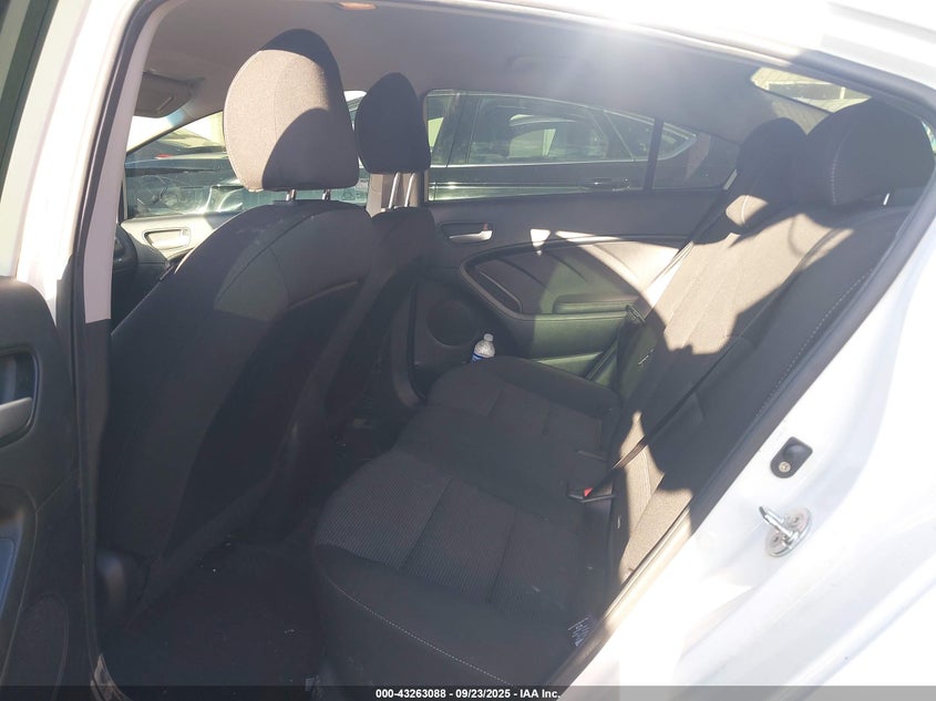 2018 KIA FORTE LX - 3KPFK4A78JE168548