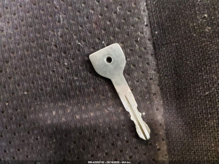 2004 Subaru Legacy L/L W/35Th Anniversary Edition VIN: 4S3BH625247301587 Lot: 43263182