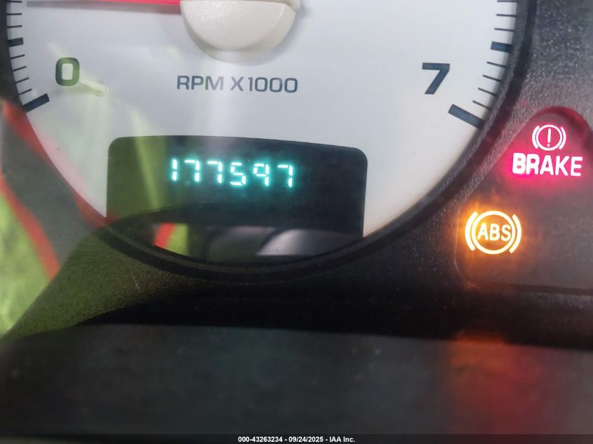 2005 Dodge Ram 1500 Slt/Laramie VIN: 1D7HU16D25J640340 Lot: 43263234