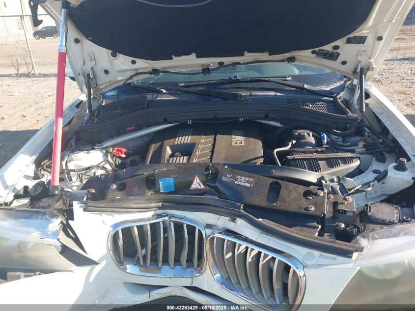 2011 BMW X3 xDrive28I VIN: 5UXWX5C55BLW13810 Lot: 43263429