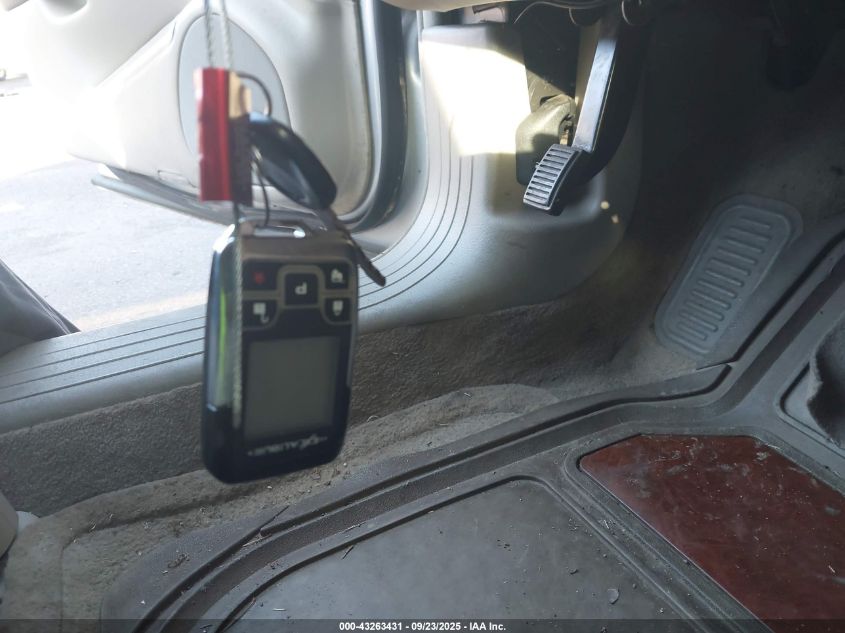 2001 Cadillac Deville Standard VIN: 1G6KD57Y81U209375 Lot: 43263431