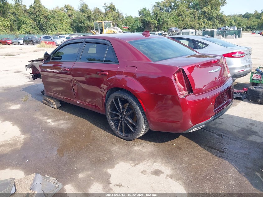 2018 CHRYSLER 300 — zdjęcie 3