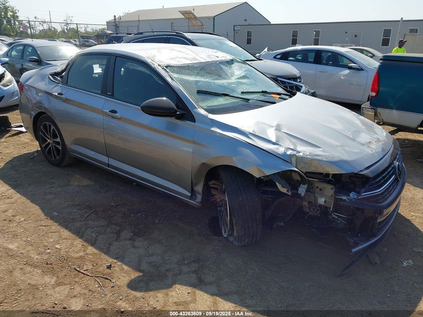 VOLKSWAGEN JETTA 1.5T SPORT