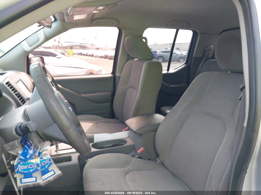 2019 NISSAN FRONTIER SV - 1N6AD0ERXKN706721