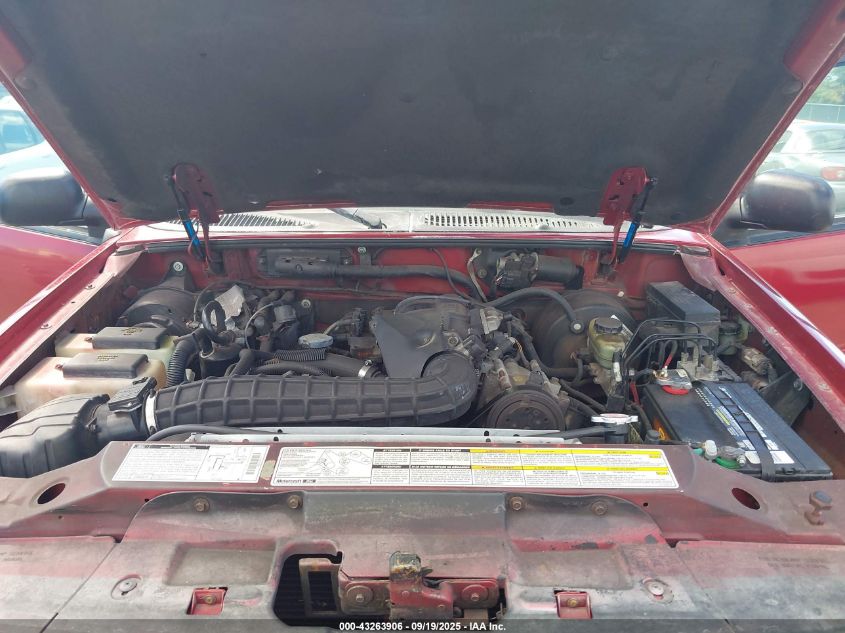 2000 Ford Explorer Sport VIN: 1FMYU60X2YUB09440 Lot: 43263906