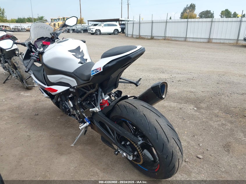 2024 BMW S 1000 RR WB10E6305R6J49768