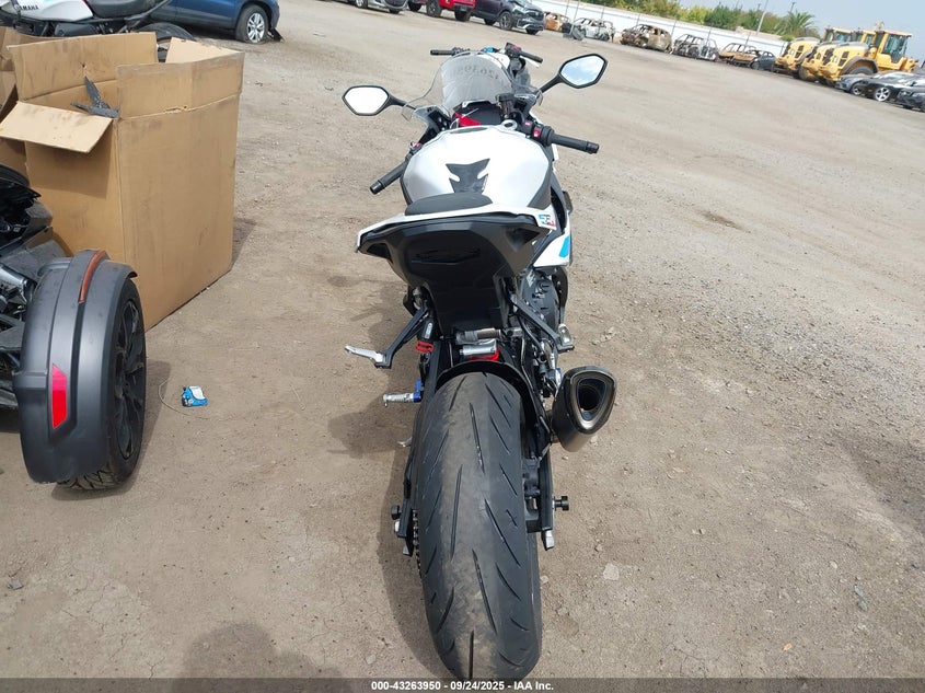 2024 BMW S 1000 RR WB10E6305R6J49768
