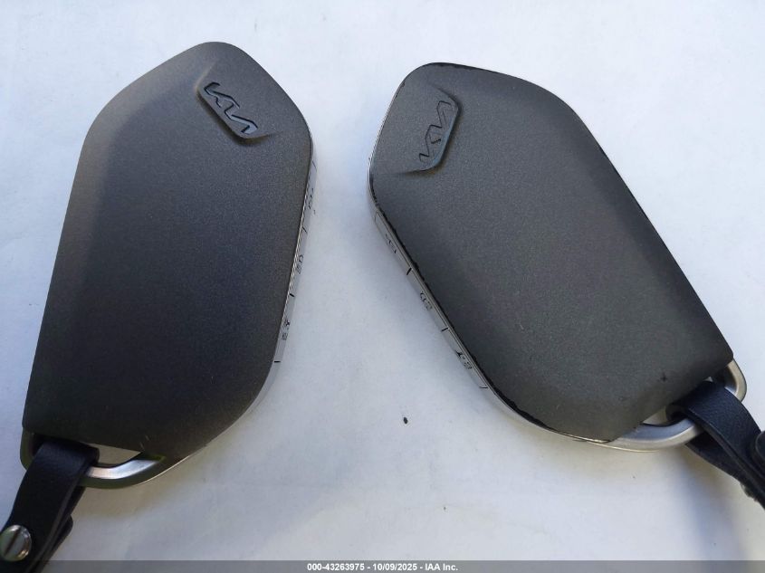 2025 Kia K5 Gt-Line VIN: KNAG64J79S5352092 Lot: 43263975