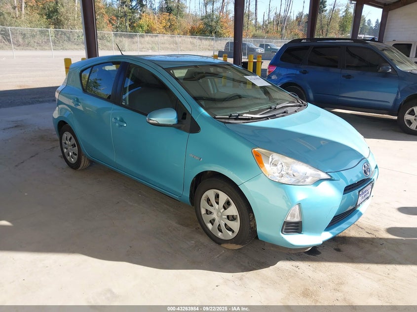 2014 TOYOTA PRIUS C TWO - JTDKDTB38E1060194