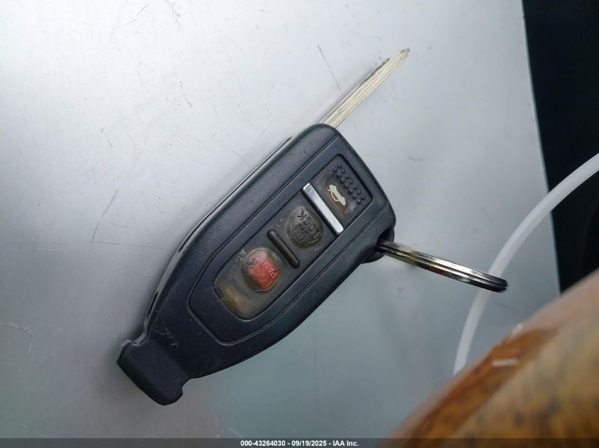 2005 Lexus Ls 430 VIN: JTHBN36F955001566 Lot: 43264030