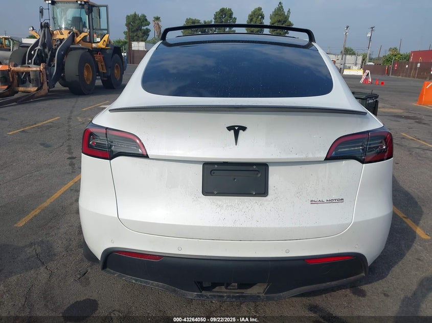 2022 Tesla Model Y Performance Dual Motor All-Wheel Drive VIN: 7SAYGDEF6NF538958 Lot: 43264050