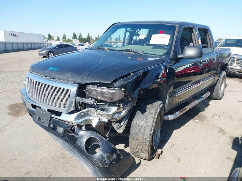 2GTEC13Z171122197 2007 GMC SIERRA photo no. 2