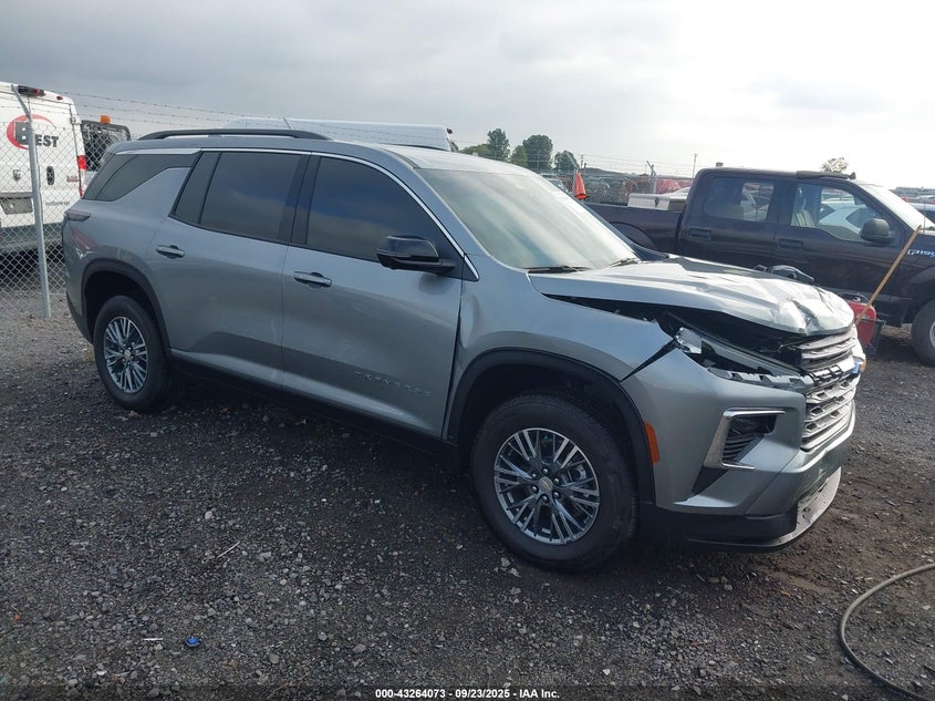 CHEVROLET TRAVERSE FWD LT