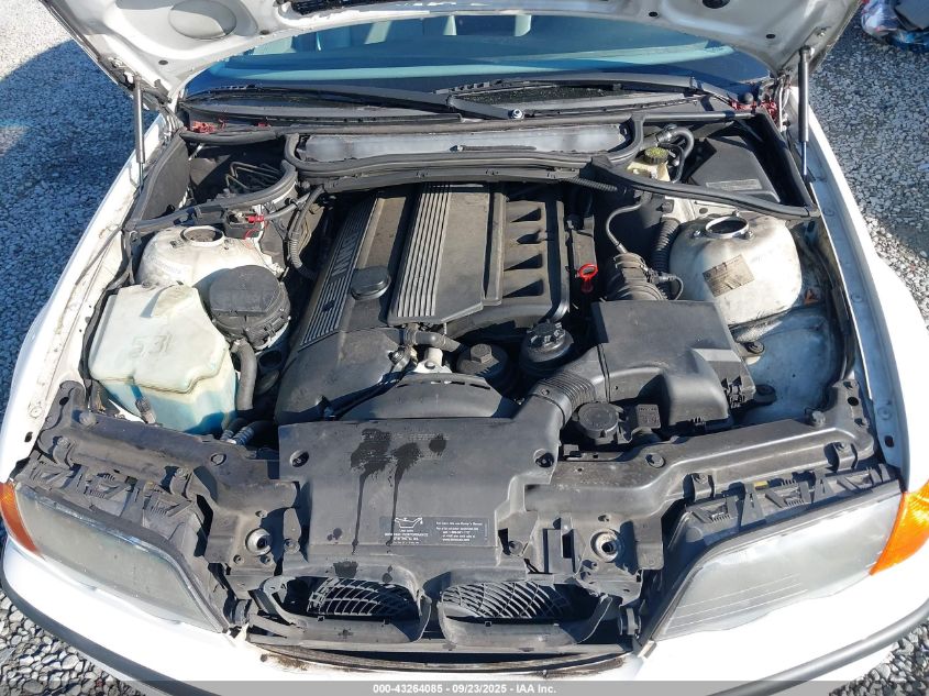 2000 BMW 323I VIN: WBAAM3339YFP65696 Lot: 43264085