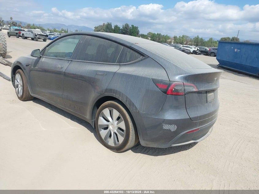 Vin: 7saygdee4pa187975, lot: 43758671, tesla model y awd/long range dual motor all-wheel drive 20233