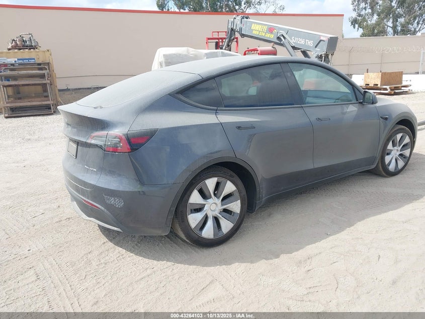 Vin: 7saygdee4pa187975, lot: 43758671, tesla model y awd/long range dual motor all-wheel drive 20234