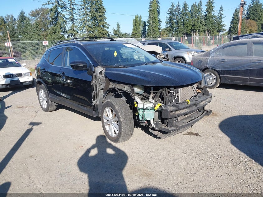 2017 NISSAN ROGUE SPORT SV - JN1BJ1CR4HW115976