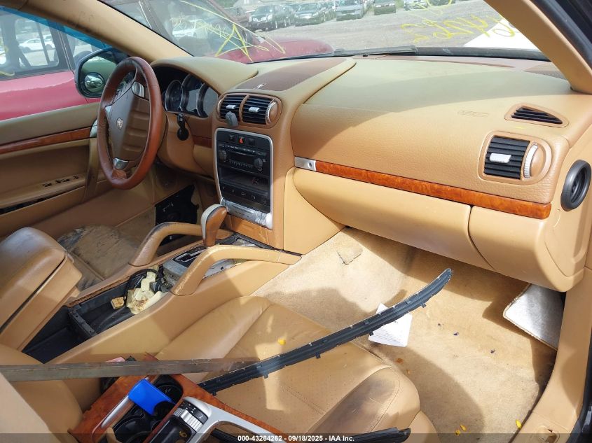 WP1AB29P74LA76344 2004 PORSCHE CAYENNE photo no. 5