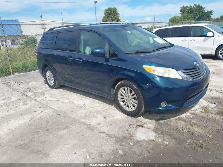 5TDYK3DC6BS021552 2011 Toyota Sienna Xle V6 auction photo 1