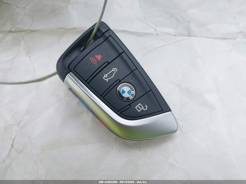 2021 BMW X1 xDrive28I VIN: WBXJG9C08M5U42827 Lot: 43264356