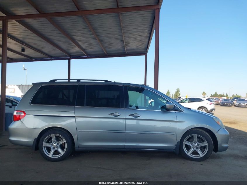 2005 Honda Odyssey Touring VIN: 5FNRL38855B015693 Lot: 43264409