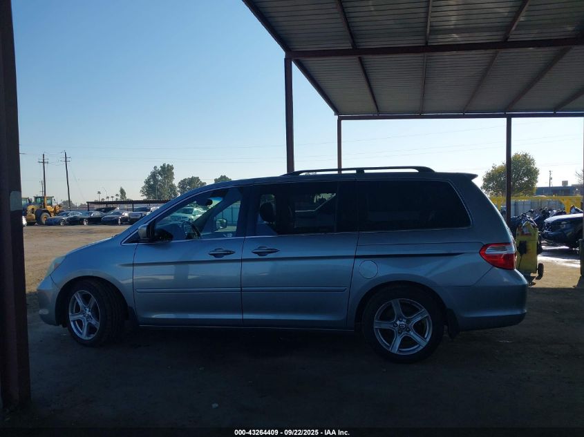 2005 Honda Odyssey Touring VIN: 5FNRL38855B015693 Lot: 43264409