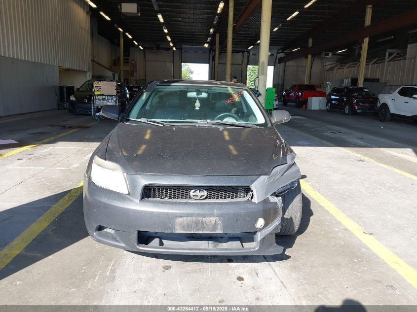 2005 Scion Tc VIN: JTKDE177850027975 Lot: 43264412