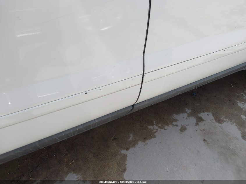 2012 Chevrolet Traverse 1Lt VIN: 1GNKRGED6CJ385332 Lot: 43264420