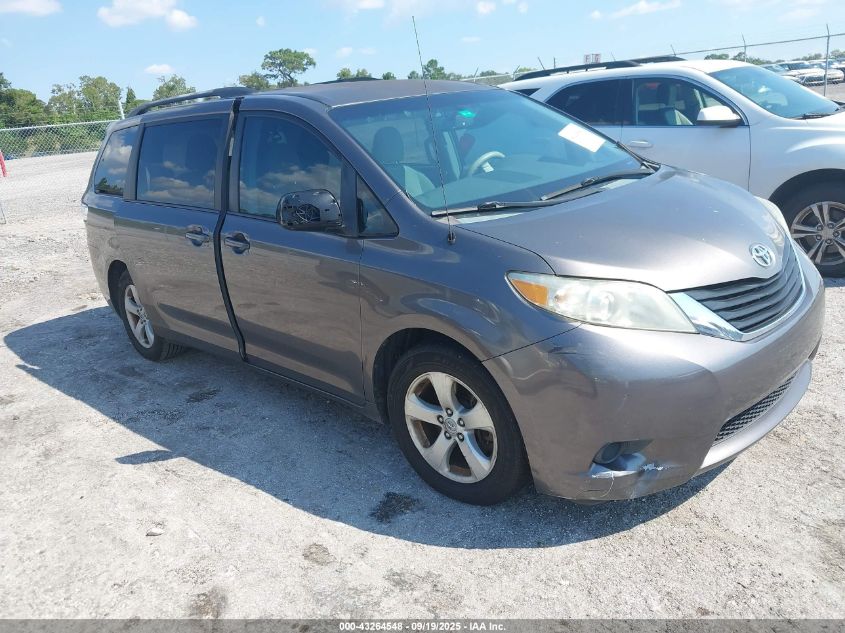TOYOTA SIENNA 2012. Lot# 43264548. VIN 5TDKK3DC0CS272798. Photo 1
