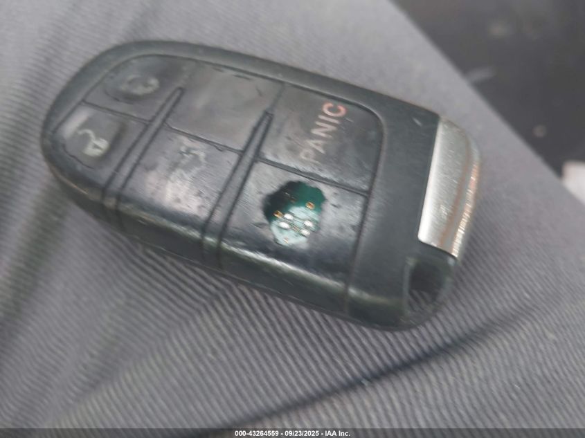 2015 Chrysler 200 Limited VIN: 1C3CCCAB1FN725015 Lot: 43264559