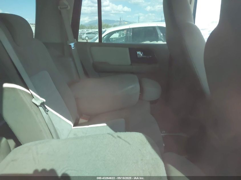 2005 Ford Expedition Xlt VIN: 1FMPU15525LA68721 Lot: 43264622