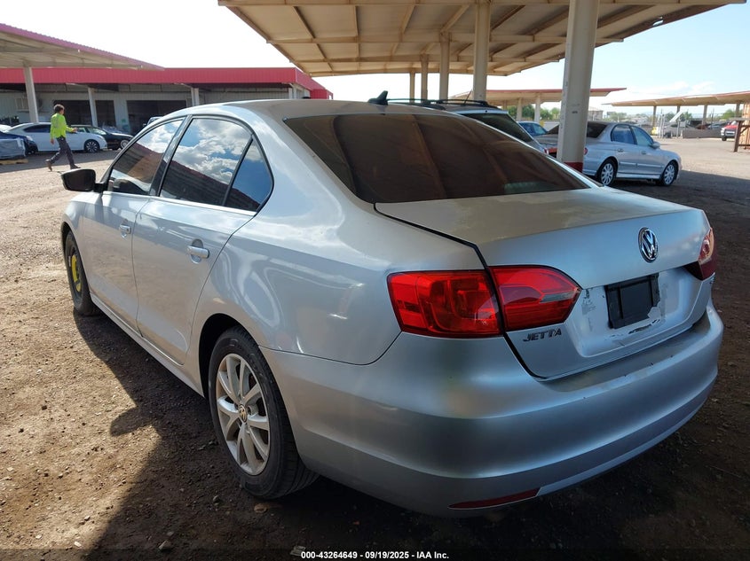 3VWD17AJ7EM357191 2014 VOLKSWAGEN JETTA photo no. 3