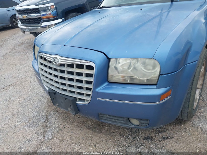 2007 Chrysler 300 Touring VIN: 2C3KA53GX7H738040 Lot: 43264670