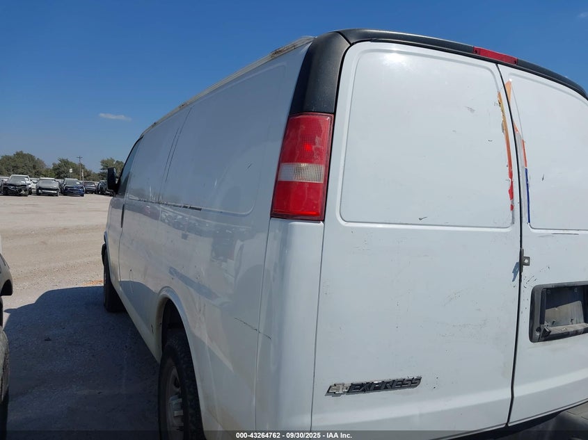 Vin: 1gcwgaff5h1137156, lot: 43759346, chevrolet express 2500 work van 20173