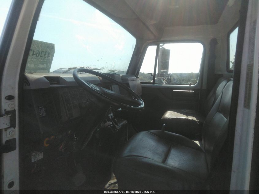 2000 International 4000 4700 VIN: 1HTSLAAM4YH699639 Lot: 43264770