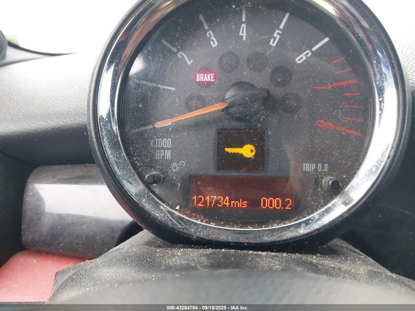 2011 Mini John Cooper Works Clubman VIN: WMWZG9C56BTZ80105 Lot: 43264784