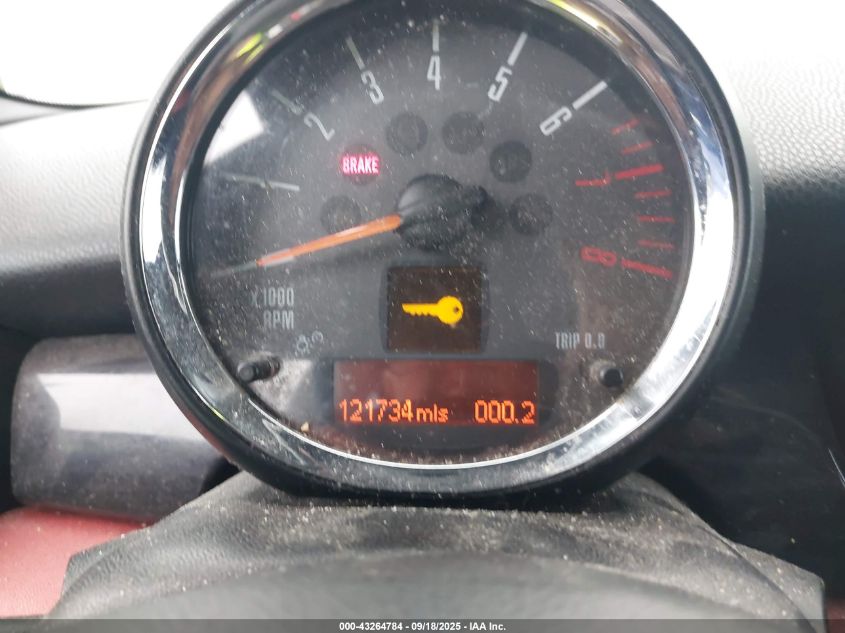 2011 Mini John Cooper Works Clubman VIN: WMWZG9C56BTZ80105 Lot: 43264784