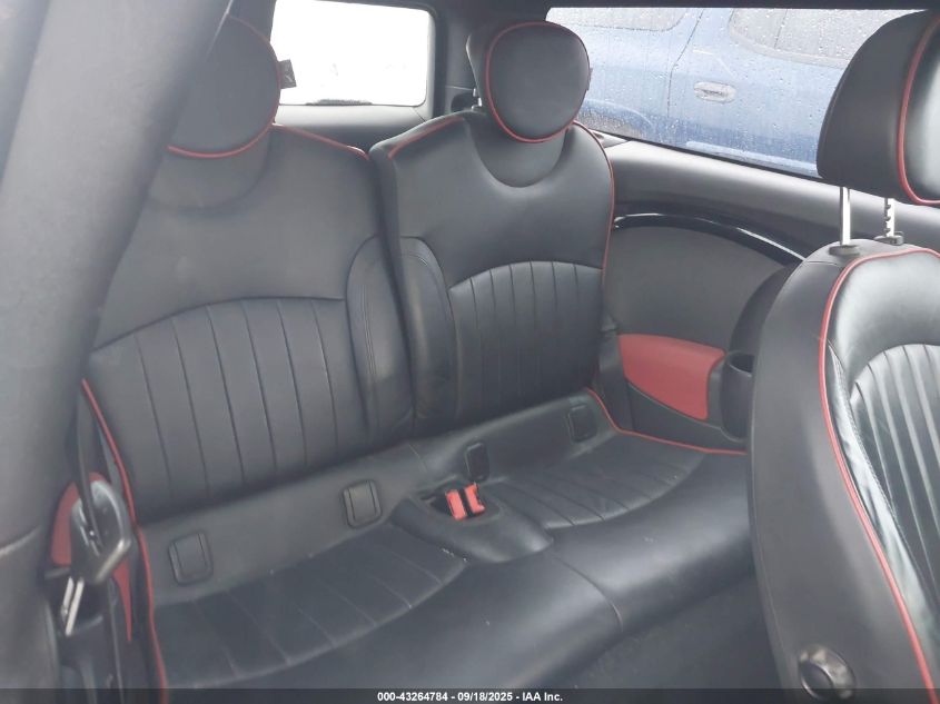 2011 Mini John Cooper Works Clubman VIN: WMWZG9C56BTZ80105 Lot: 43264784