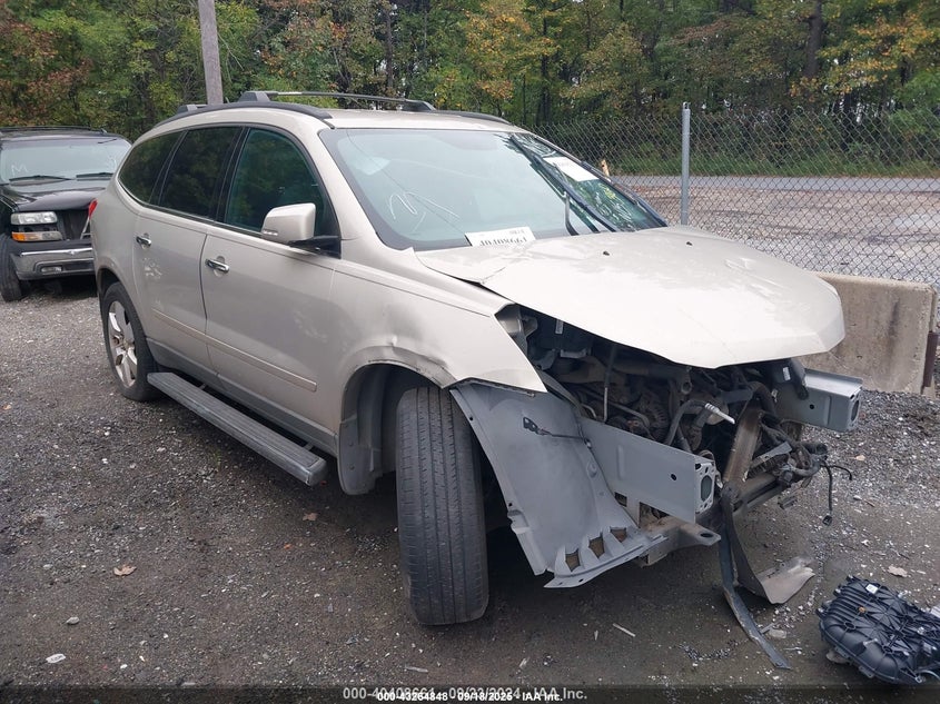 CHEVROLET TRAVERSE 1LT