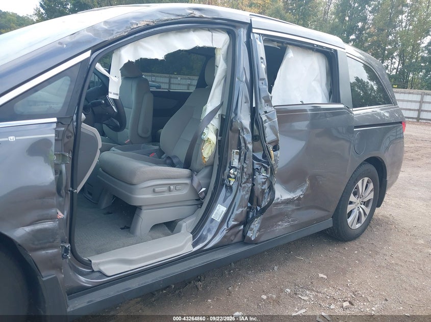 2017 HONDA ODYSSEY SE - 5FNRL5H36HB024147