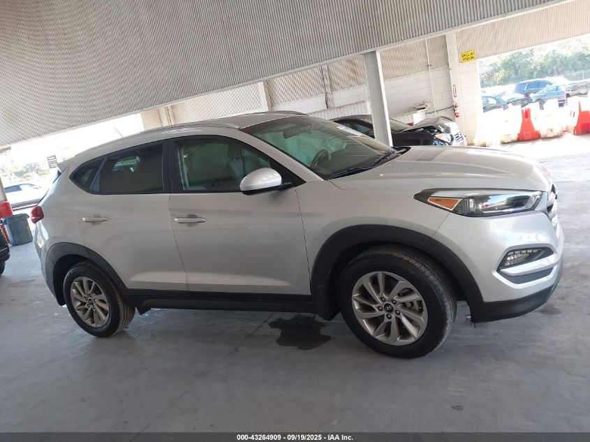 2016 Hyundai Tucson Se VIN: KM8J33A48GU172368 Lot: 43264909