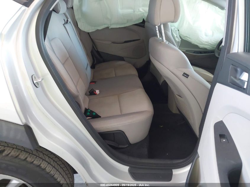 2016 Hyundai Tucson Se VIN: KM8J33A48GU172368 Lot: 43264909