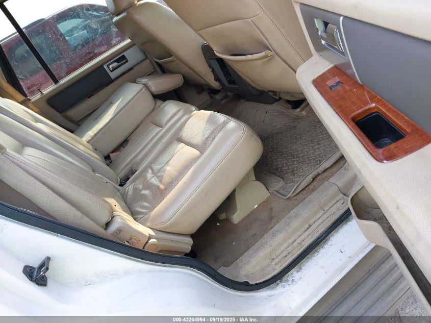 2010 Ford Expedition Eddie Bauer/King Ranch VIN: 1FMJU1H54AEA19942 Lot: 43264994