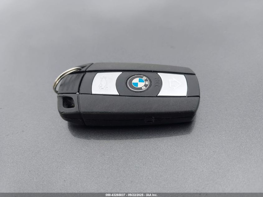 2006 BMW 330I VIN: WBAVB33536KR76728 Lot: 43265037