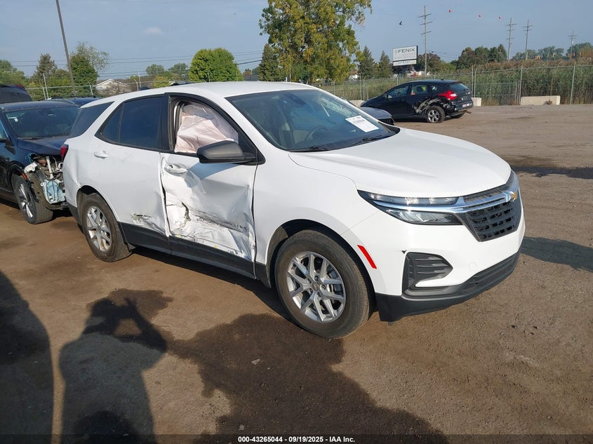 CHEVROLET EQUINOX AWD LS
